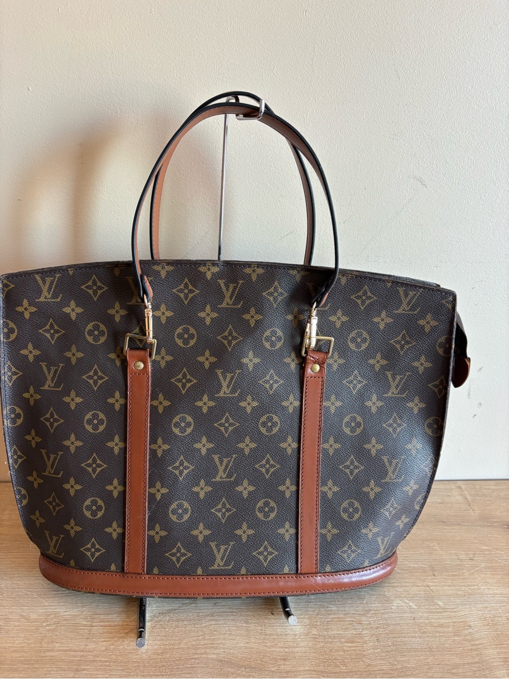 Authentic Louis Vuitton Babylone monogram shoulder bag